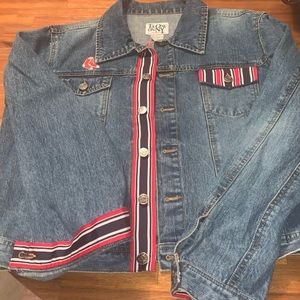 Worn once, size XL, more like a large. Would Fits sizes 8, 10, 12